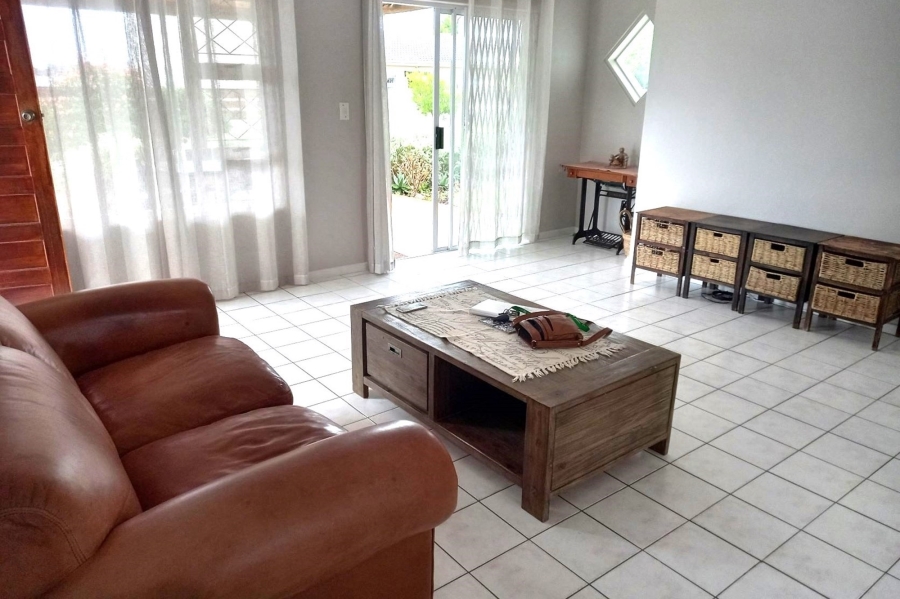 To Let 3 Bedroom Property for Rent in Country Club Western Cape